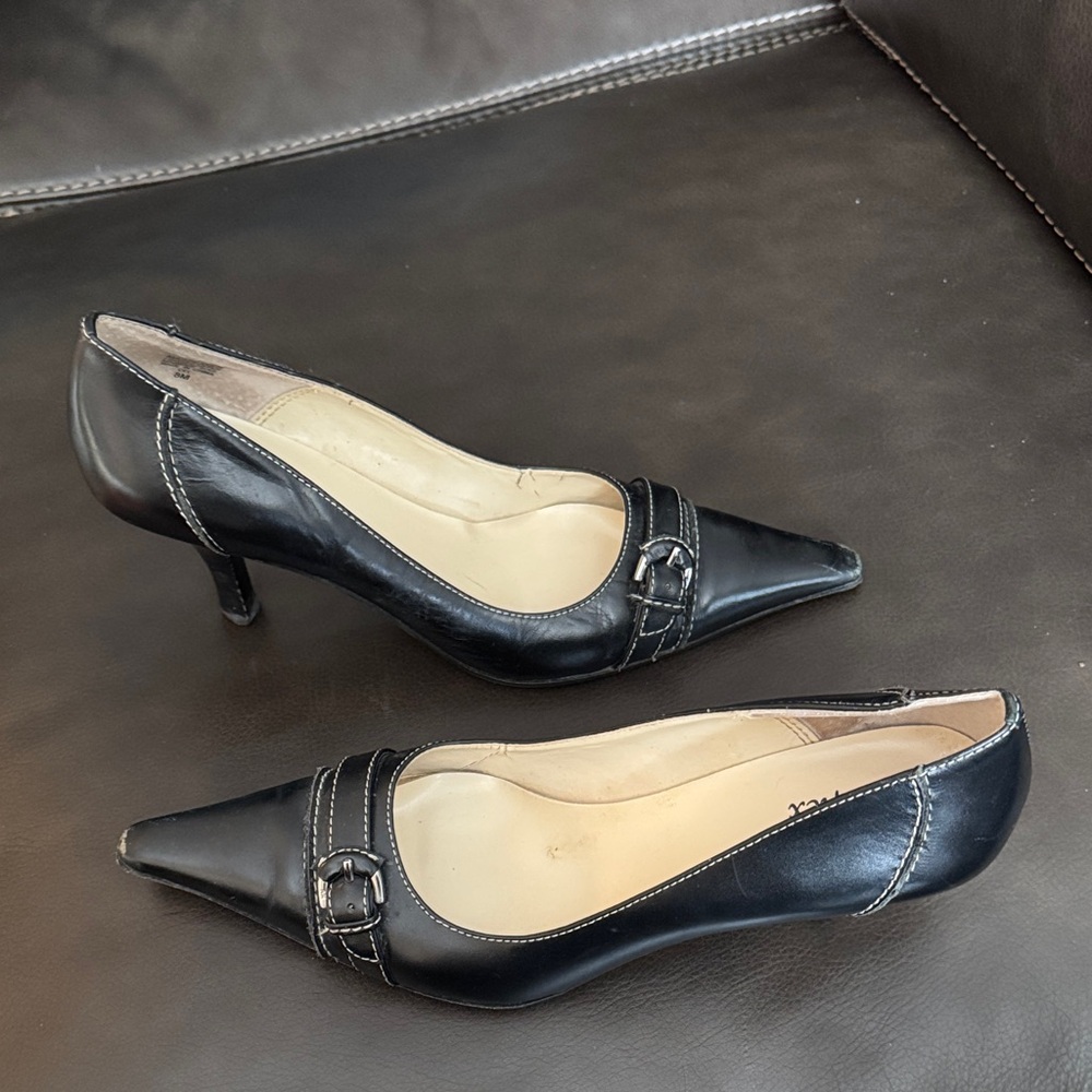 Anne Klein Black Leather Heels with Buckle Detail